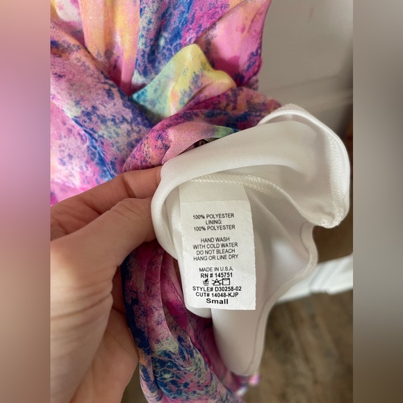 colorful print maxi dress from boutique in the South - Picture 8 of 8